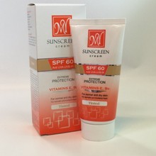کرم ضد آفتاب رنگی SPF60 مناسب پوست نرمال و خشک 
